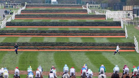 aintree results yesterday